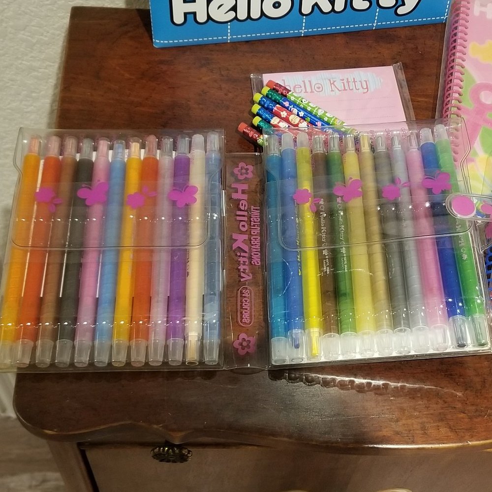 Hello Kitty Box - Picture 8 of 15